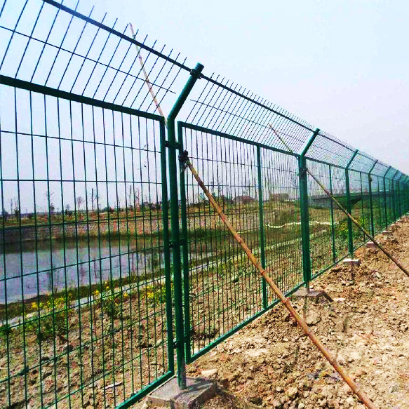 水源井圍網(wǎng)圖片2