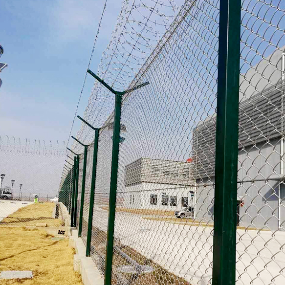 鋁包鋼菱形網(wǎng)-機(jī)場圍界圖片3 鋁包鋼菱形網(wǎng)-機(jī)場圍界圖片3