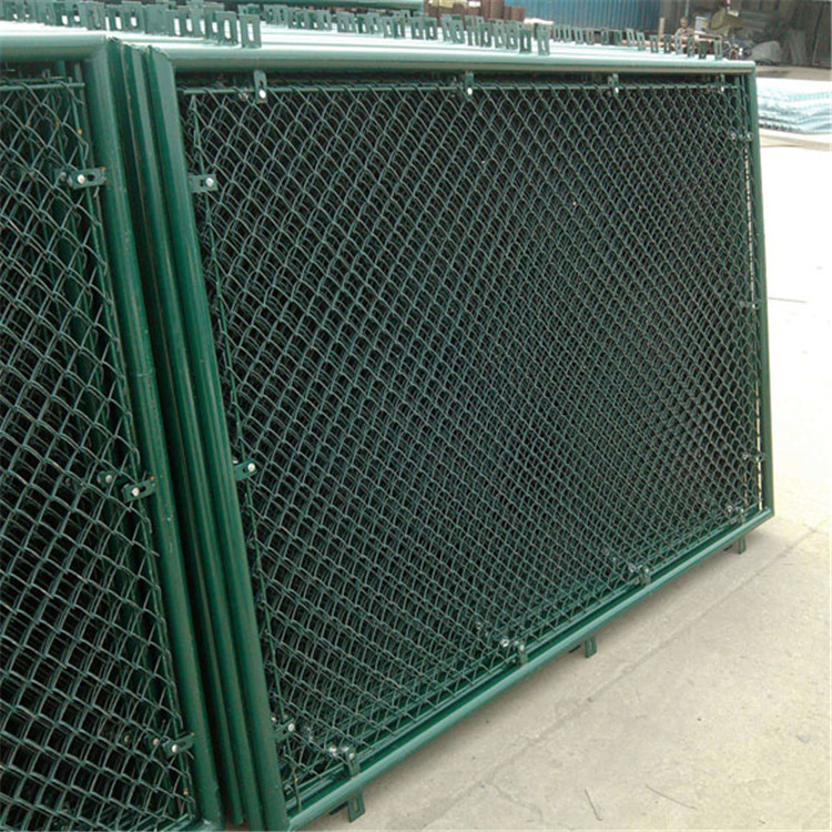 學(xué)校體育場勾花護(hù)欄網(wǎng)圖片2