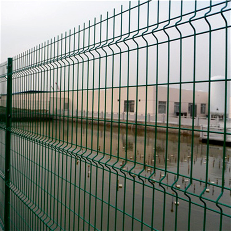 圈地雙邊絲護欄網(wǎng)圖片2 圈地雙邊絲護欄網(wǎng)圖片2