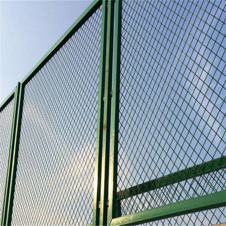 高速公路橋梁防拋網(wǎng)圖片2 高速公路橋梁防拋網(wǎng)圖片2