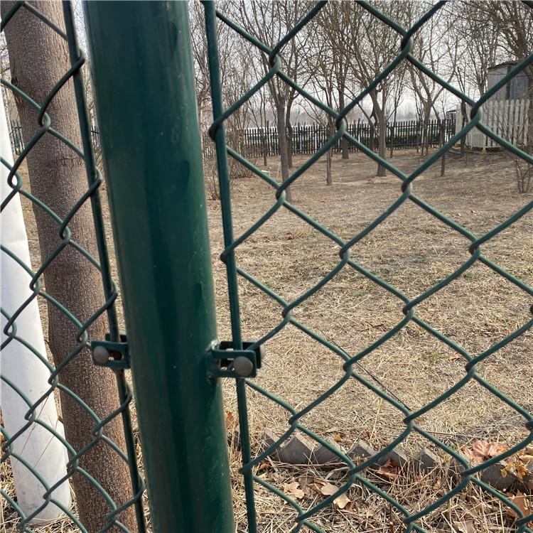 室外籃球場(chǎng)隔離欄圖片4 室外籃球場(chǎng)隔離欄圖片4