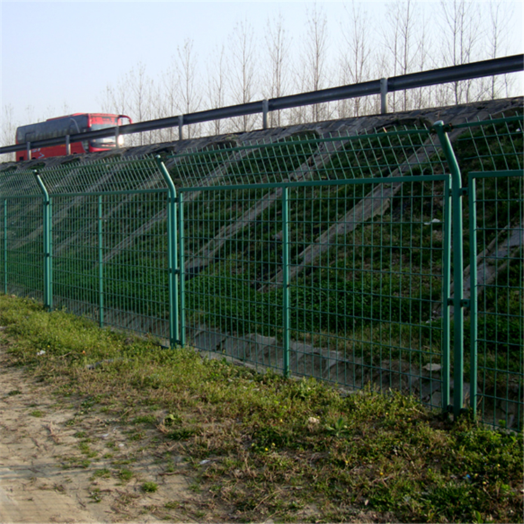 公路交通護欄圖片2 公路交通護欄圖片2