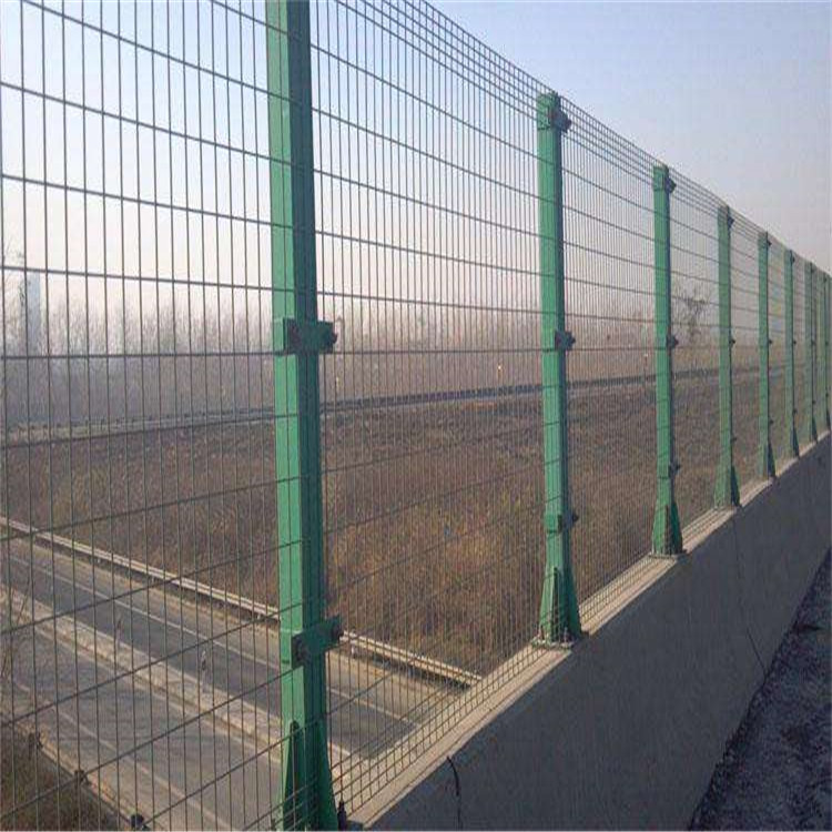 框架橋防拋網(wǎng)圖片4 框架橋防拋網(wǎng)圖片4