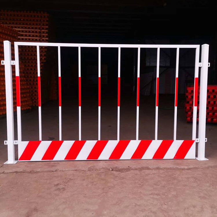 施工現(xiàn)場圍欄圖片4 施工現(xiàn)場圍欄圖片4