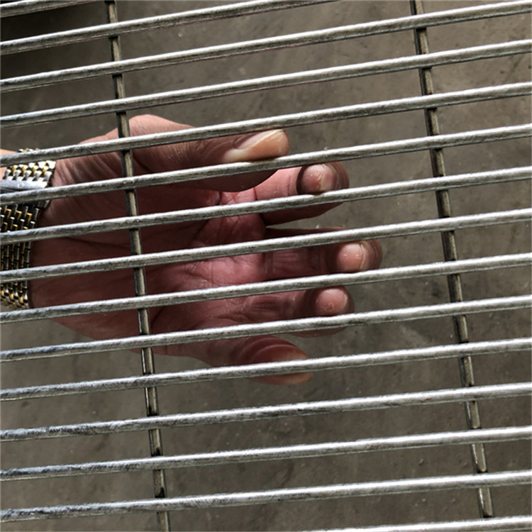 358護欄網(wǎng)圖片1 358護欄網(wǎng)圖片1