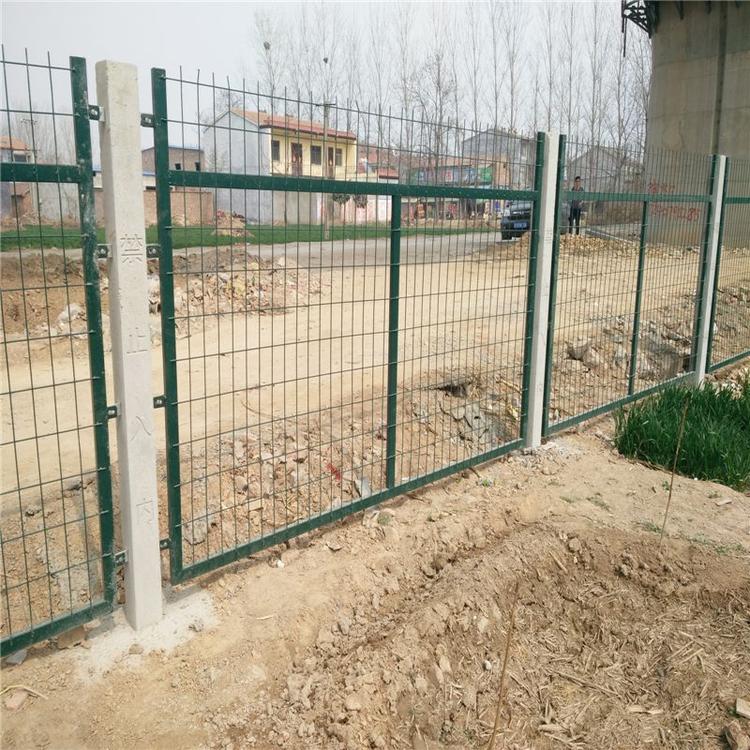 鐵路8002護欄網(wǎng)圖片4