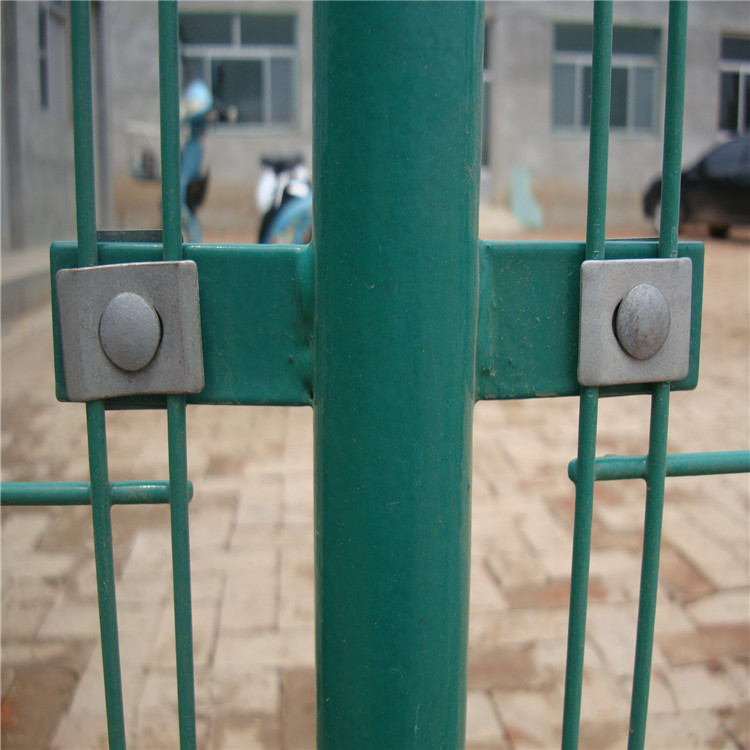 果園果樹圍欄網(wǎng)圖片4